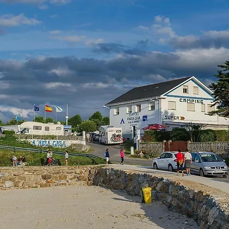 아파트 Camping Bungalows A Nosa Casa